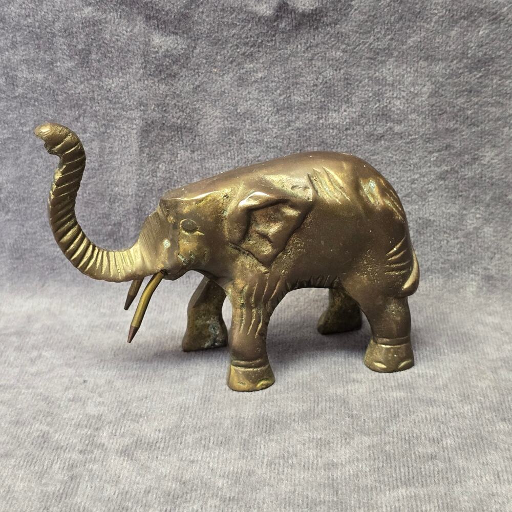 Vintage Heavy Brass Elephant Paperweight Decor Figurine Safari Animal Ornament